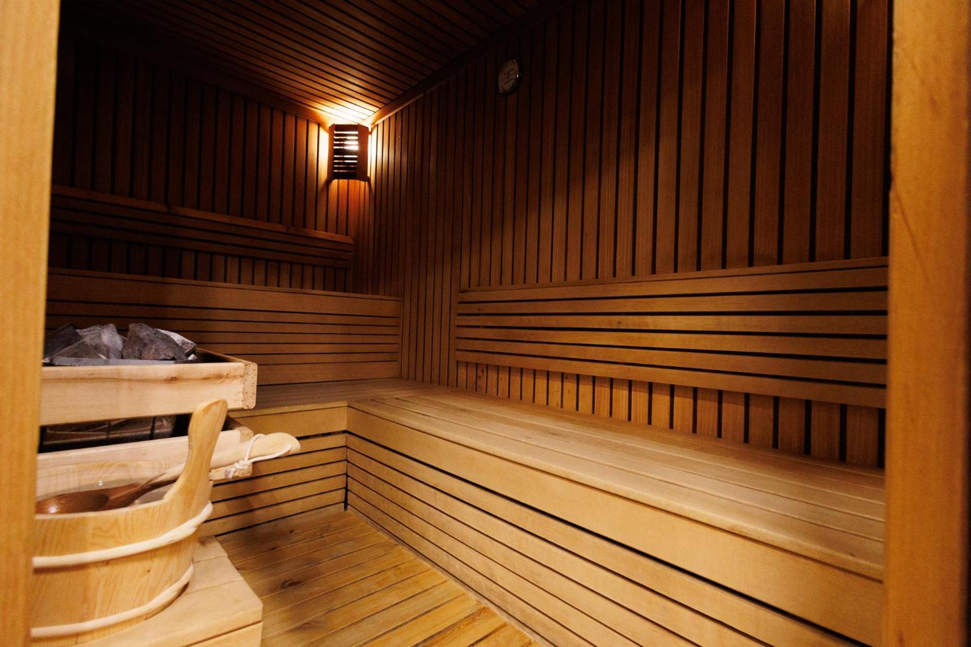 Lucky Bansko Aparthotel Spa & Relax Kültér fotó A Finnish sauna